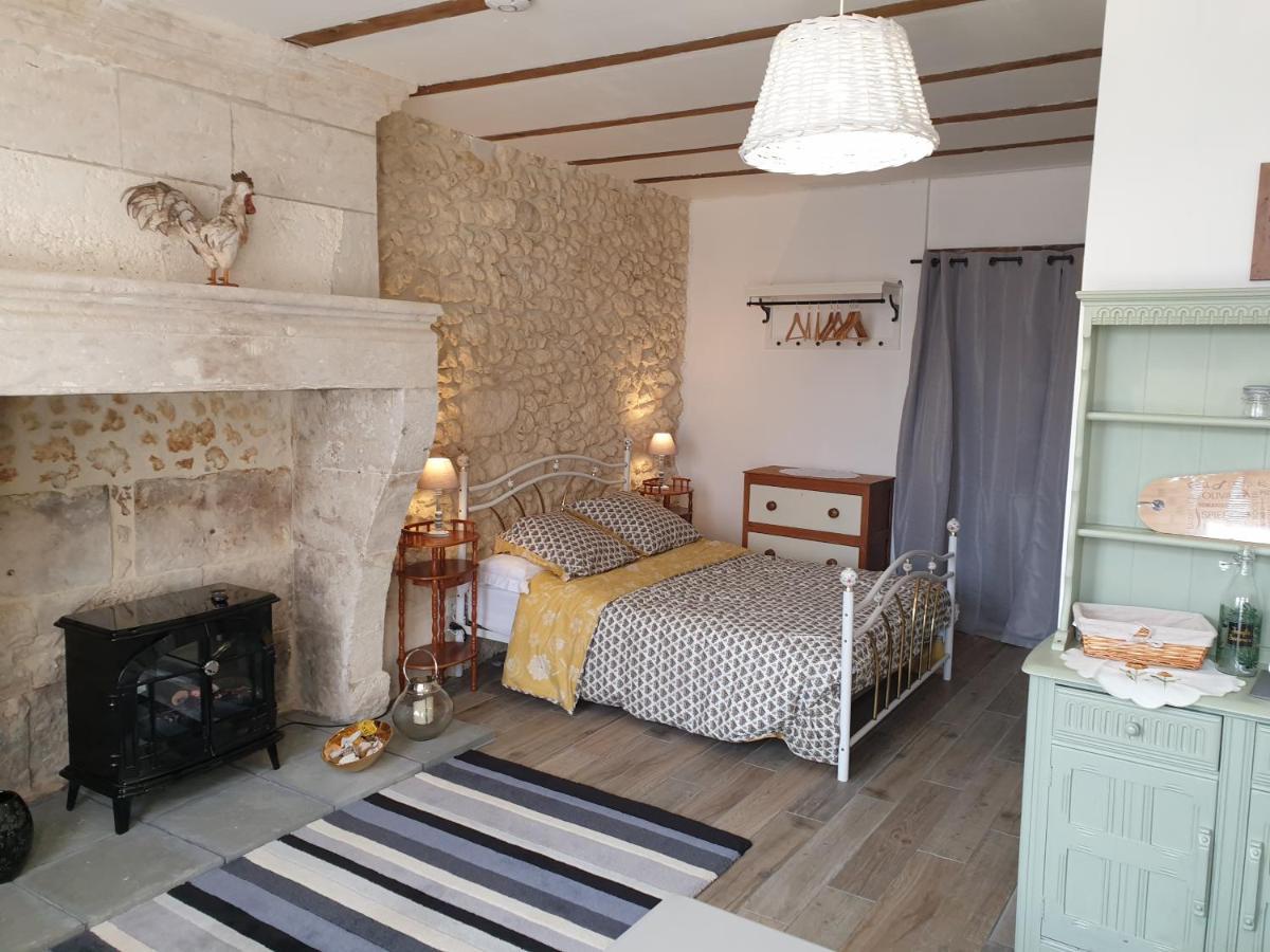 La Vieille Grange - Saint-Privat-Des-Pres Bed & Breakfast Exterior photo